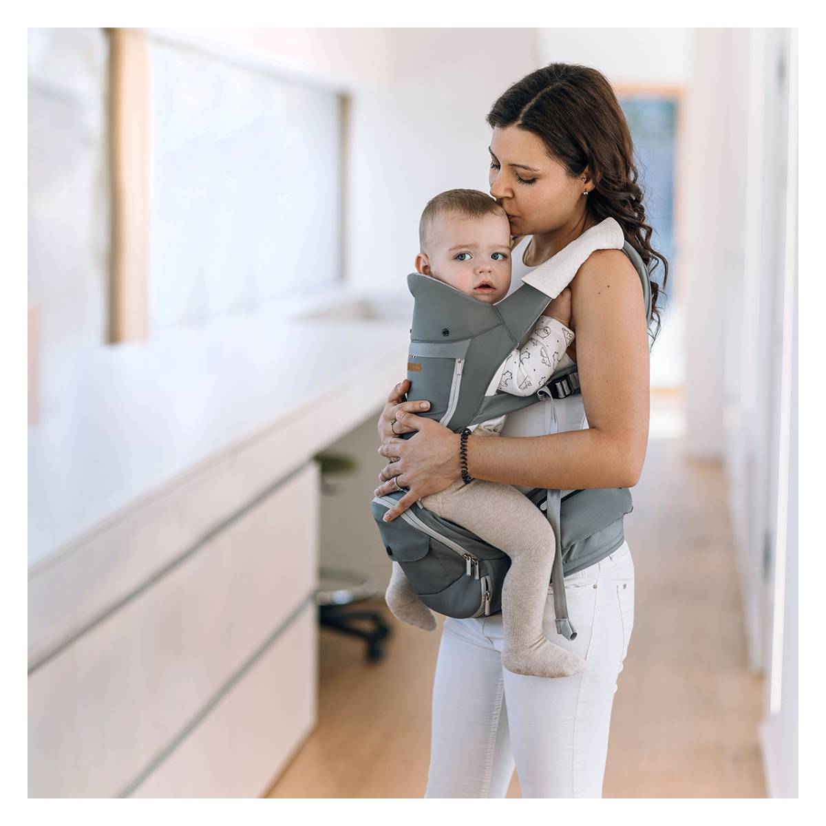 FREEON кенгур Happy together сива 6 во 1 