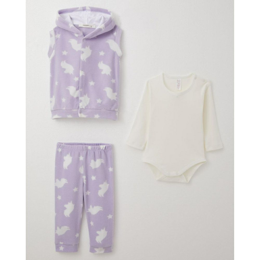 Сет за новороденче од 3 парчиња (Елек, Боди и Панталони) 