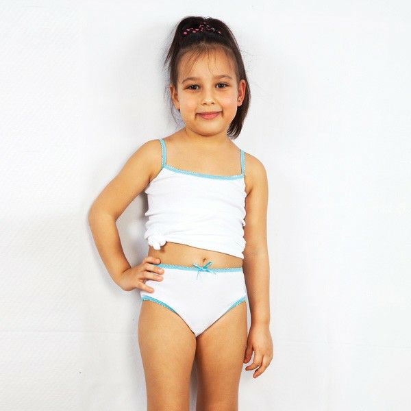 Атлета и Килоти во сет бела