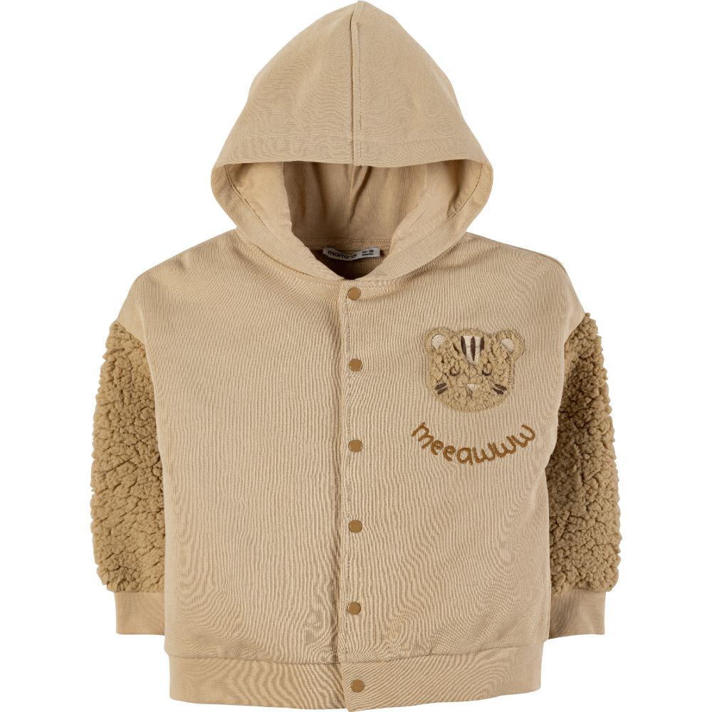 Дуксер со капче и копчиња